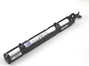  IBM E7F5 バッテリー, Li-ion 7.2V 41.8Wh, 5.8Ah NIBM271000275800B3